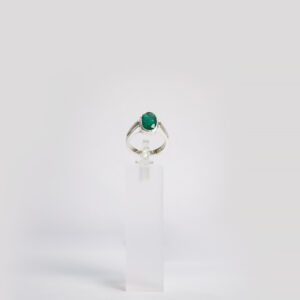 Emerald Oval Ring Made in Pure Silver